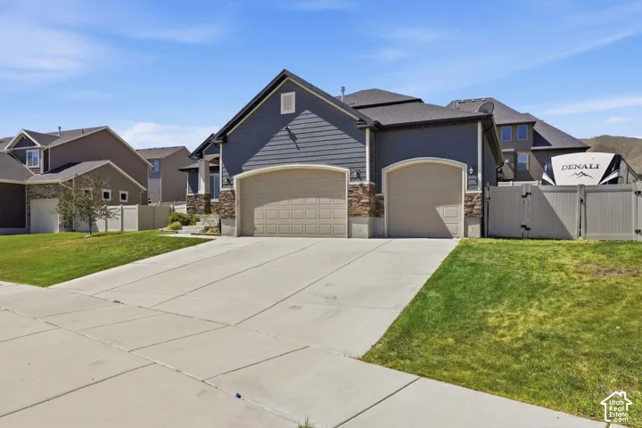 223 W Wildwood Dr, Saratoga Springs, Utah 84045
