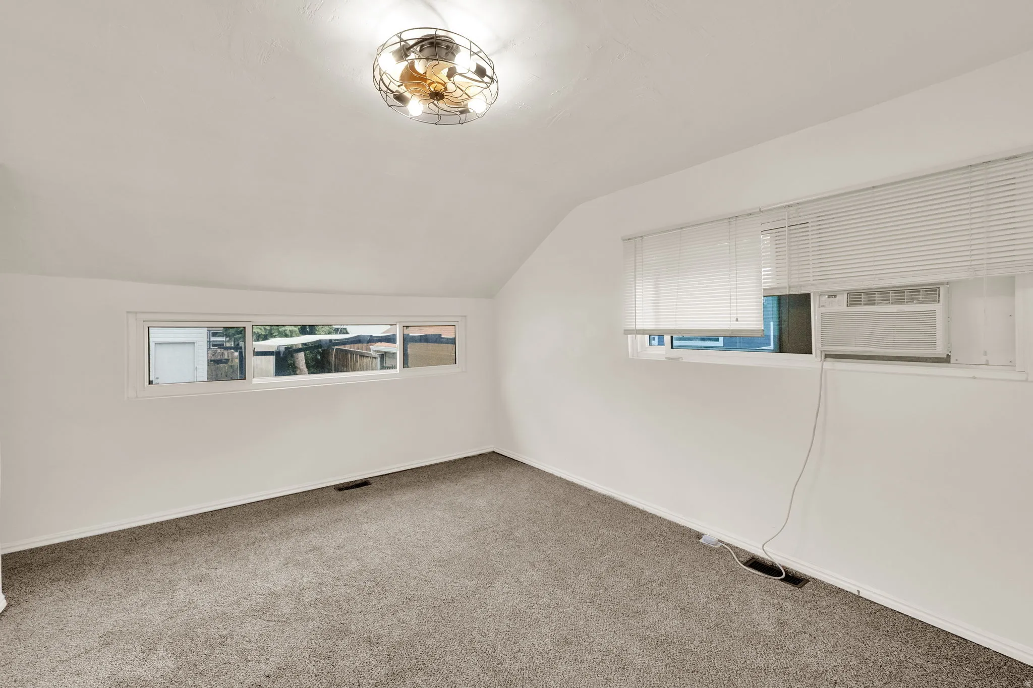 Bonus room