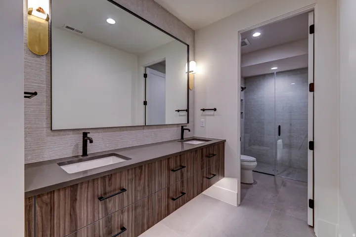 3rd bathroom