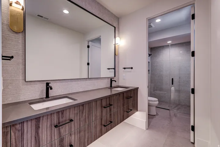 3rd bathroom