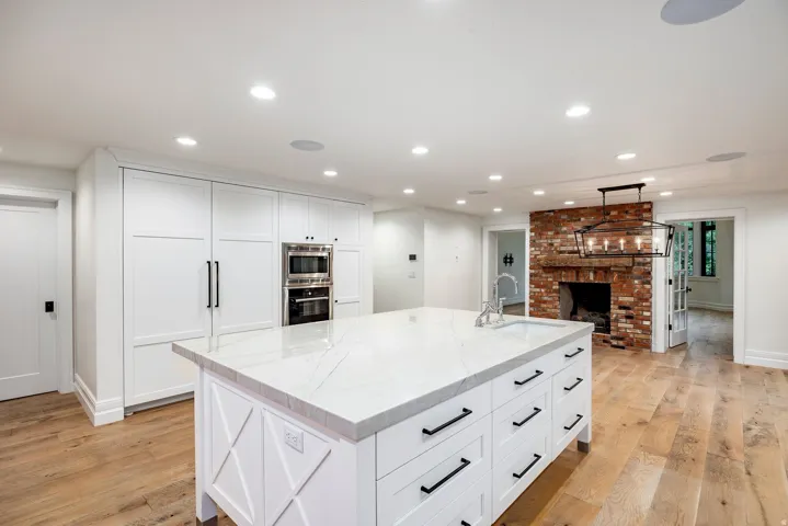 2400 E Walker Ln, Holladay, Utah 84117