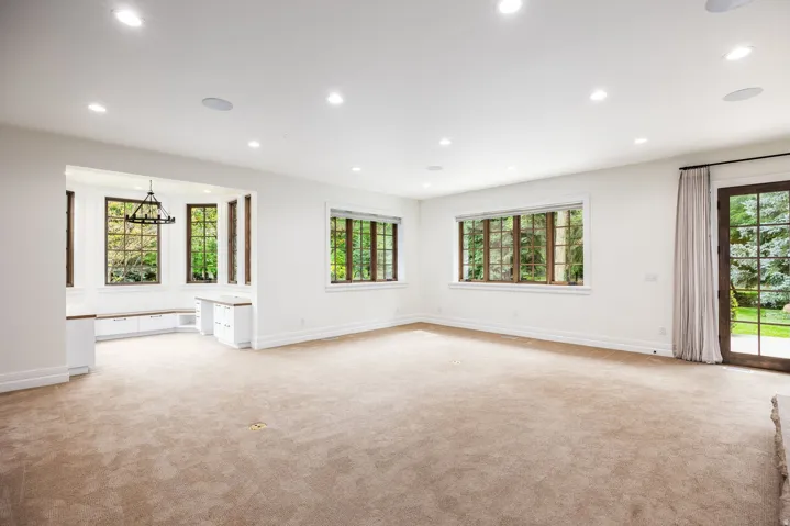 2400 E Walker Ln, Holladay, Utah 84117
