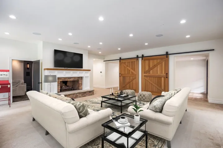2400 E Walker Ln, Holladay, Utah 84117