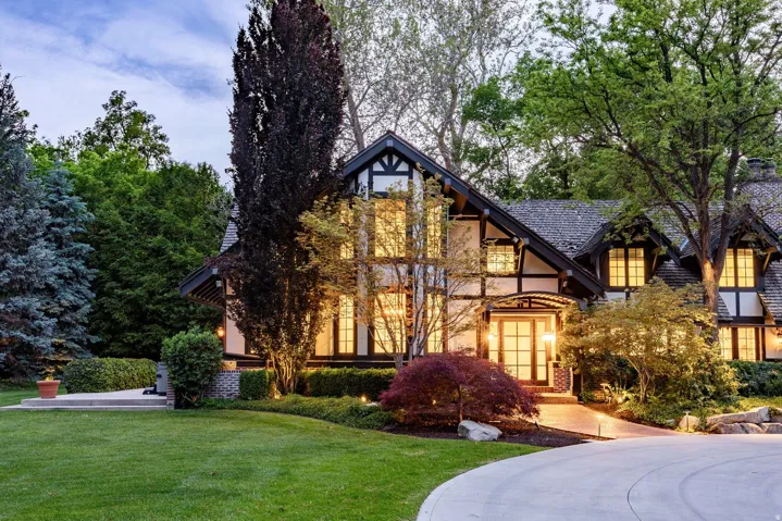 2400 E Walker Ln, Holladay, Utah 84117