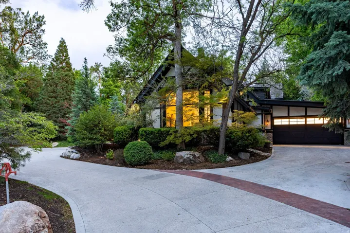 2400 E Walker Ln, Holladay, Utah 84117