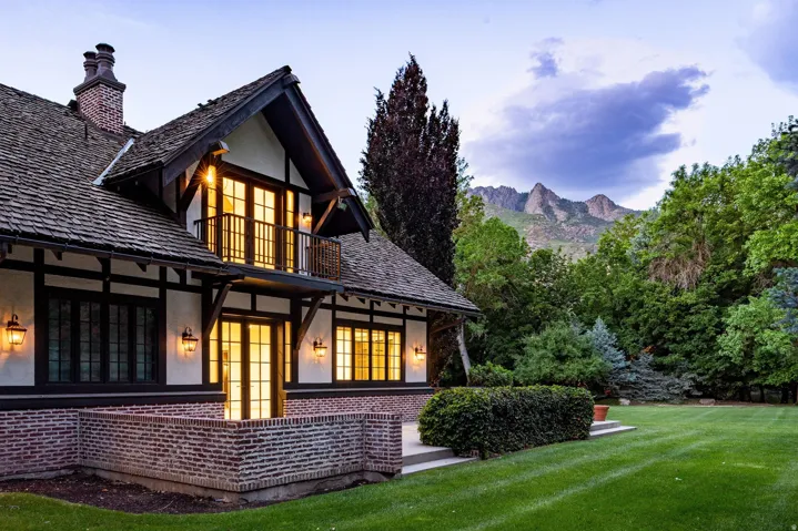 2400 E Walker Ln, Holladay, Utah 84117