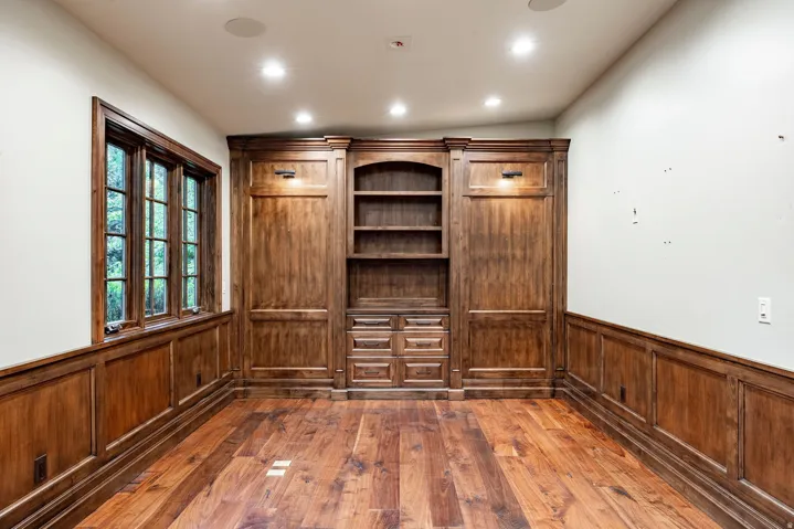 2400 E Walker Ln, Holladay, Utah 84117