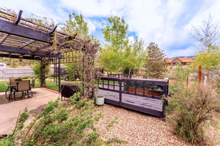 7343 N Sawtooth Cove Rd, Dry Fork, Utah 84078