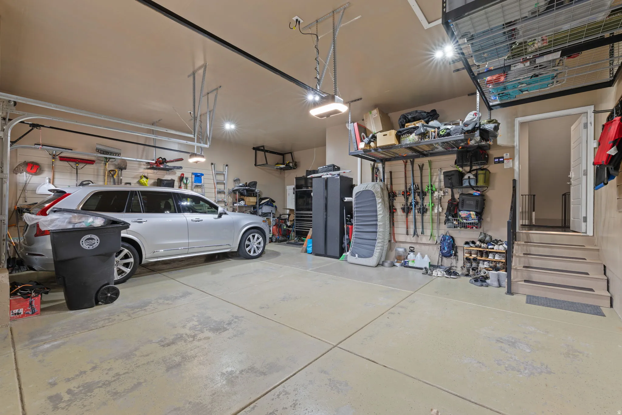 3 car garage