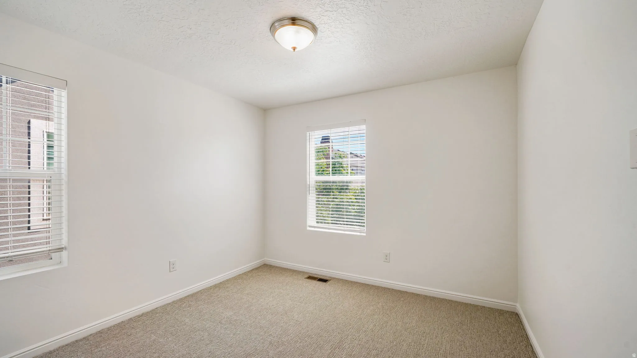 Neutral tone wall finishes