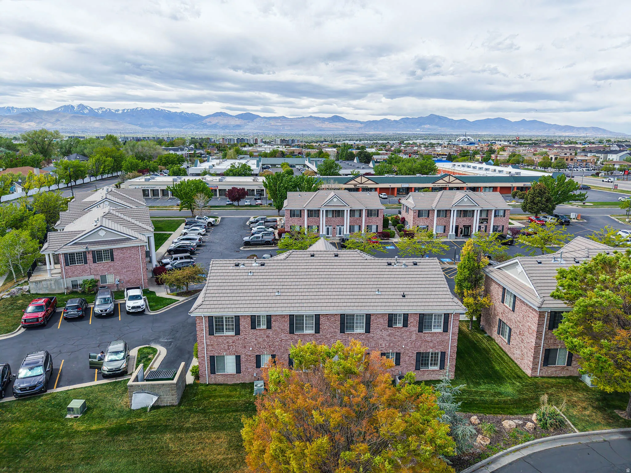 Bird's eye view of a mountain backdrop