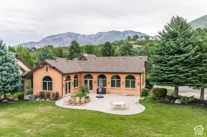 8371 S Via Riviera Way, Cottonwood Heights, Utah 84093