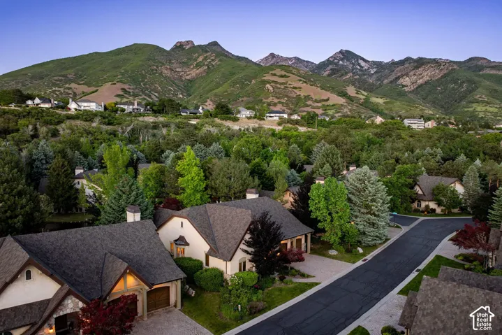 8371 S Via Riviera Way, Cottonwood Heights, Utah 84093
