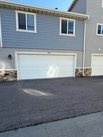 756-Garage