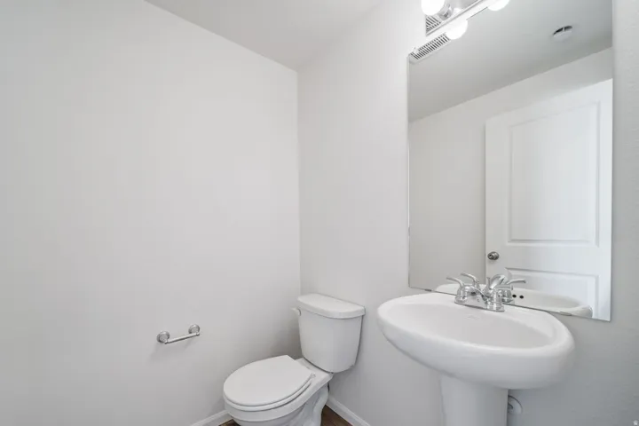 54 N Provo River Rd, Saratoga Springs, Utah 84045