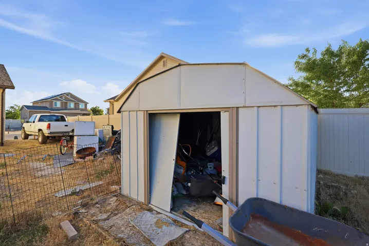 Storage shed