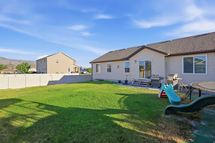 1101 E Searle Ln, Eagle Mountain, Utah 84005