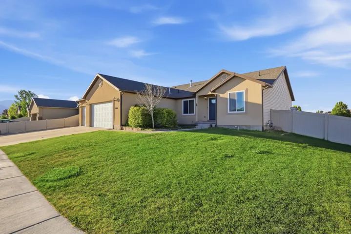 1101 E Searle Ln, Eagle Mountain, Utah 84005