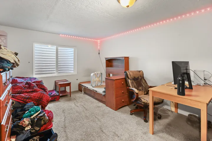 1101 E Searle Ln, Eagle Mountain, Utah 84005