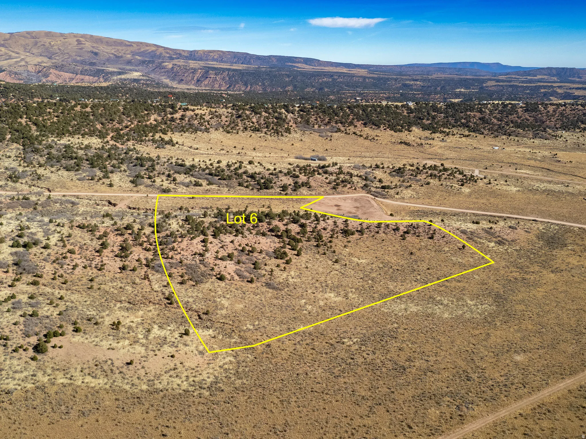 Beautiful Lot 6 Oak Hills Ranch Phase 2!