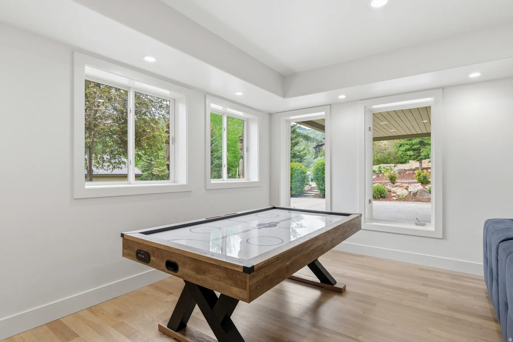 Room for Billiards/Air Hockey and TV Viewing
