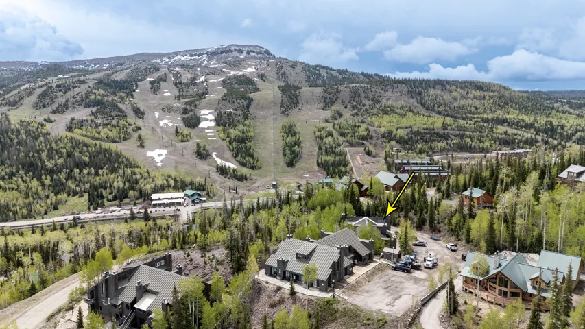 286 W Eagles Roost St #d104, Brian Head, Utah 84719