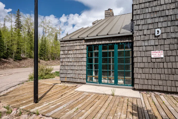 286 W Eagles Roost St #d104, Brian Head, Utah 84719