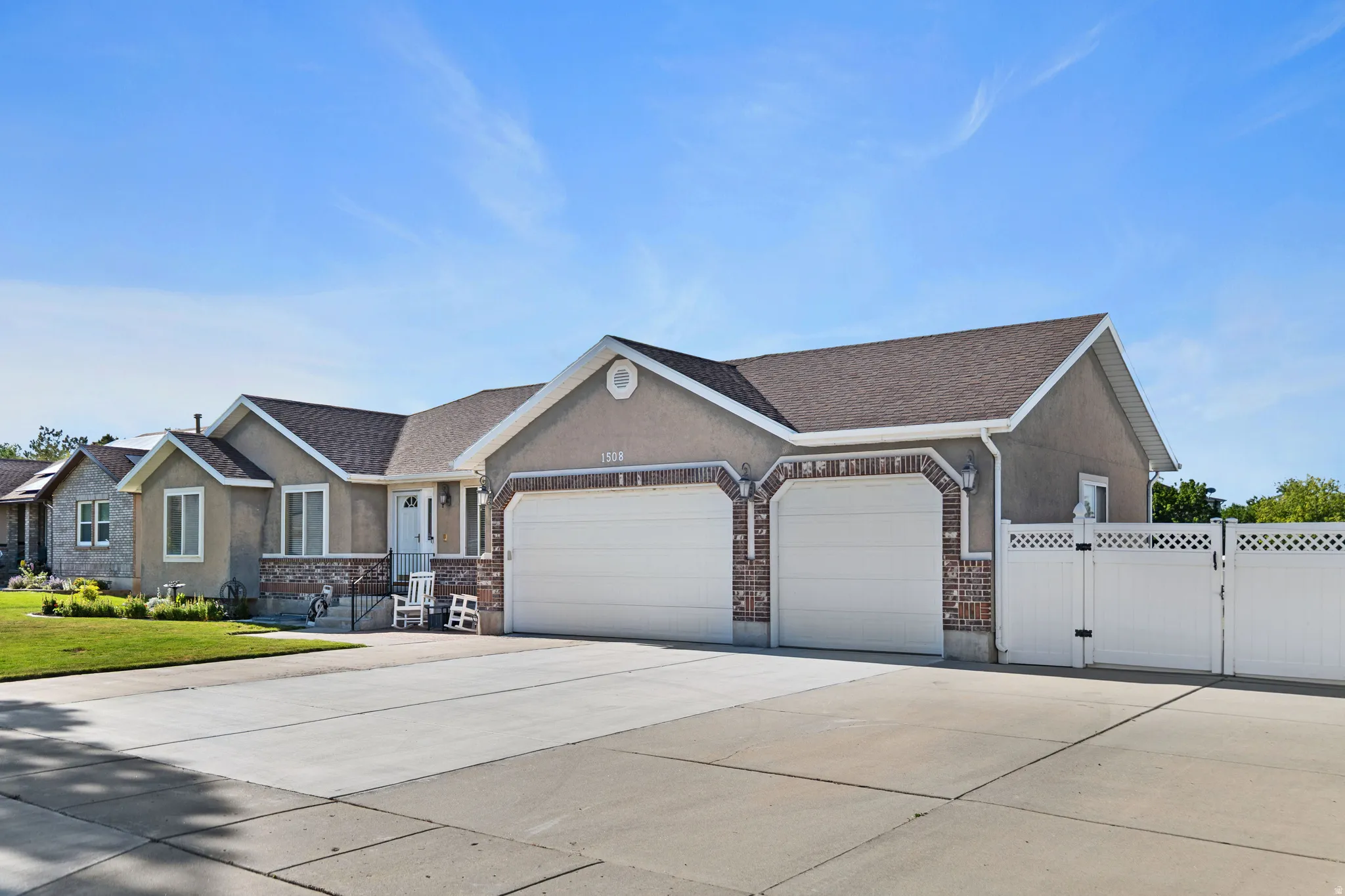 Welcome home! Single story rambler with ample parking in extended driveway.