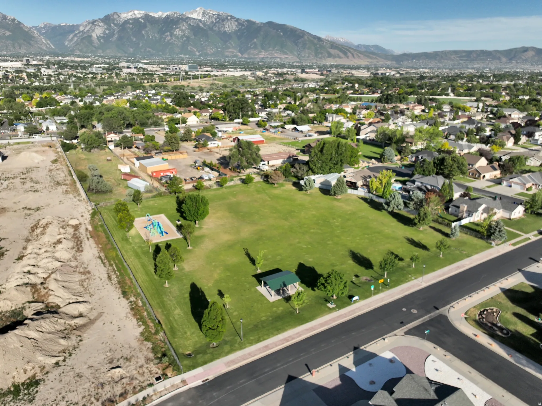 Three doors away from a large city park to enjoy.