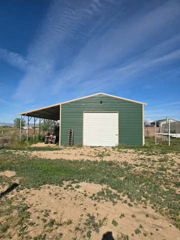953 E 2850 S, Naples, Utah 84078