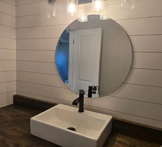 953 E 2850 S, Naples, Utah 84078
