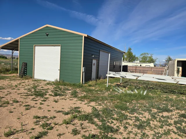 953 E 2850 S, Naples, Utah 84078