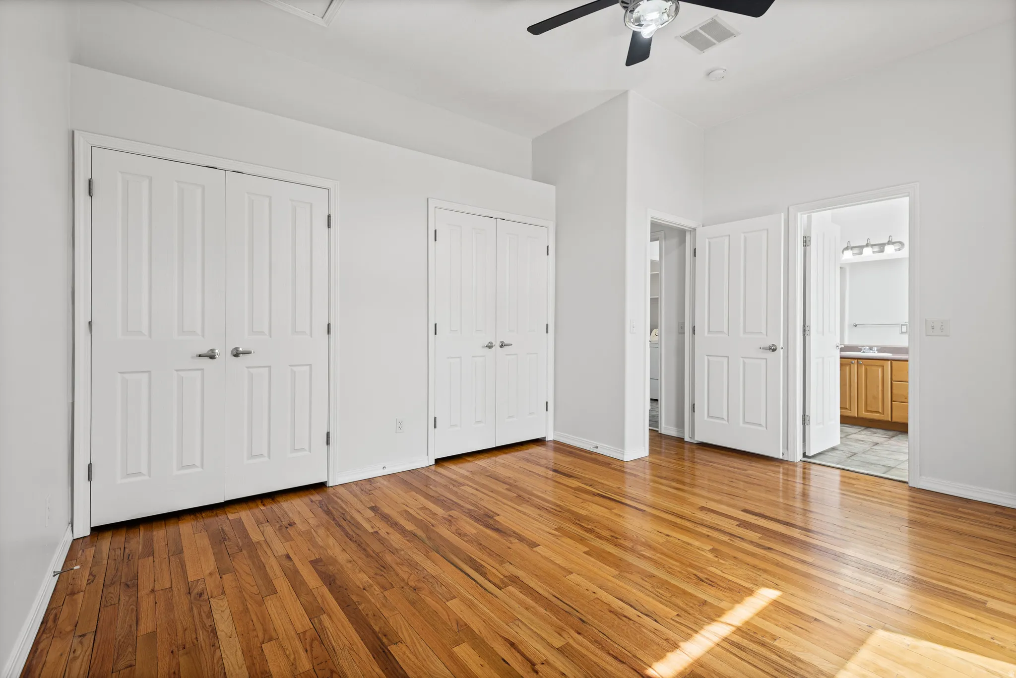 Hardwood flooring throughout, ample closet space and lots of natural light coming in