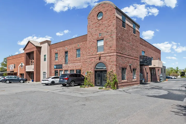 Your condo above a quiet office setting on main street in Bountiful