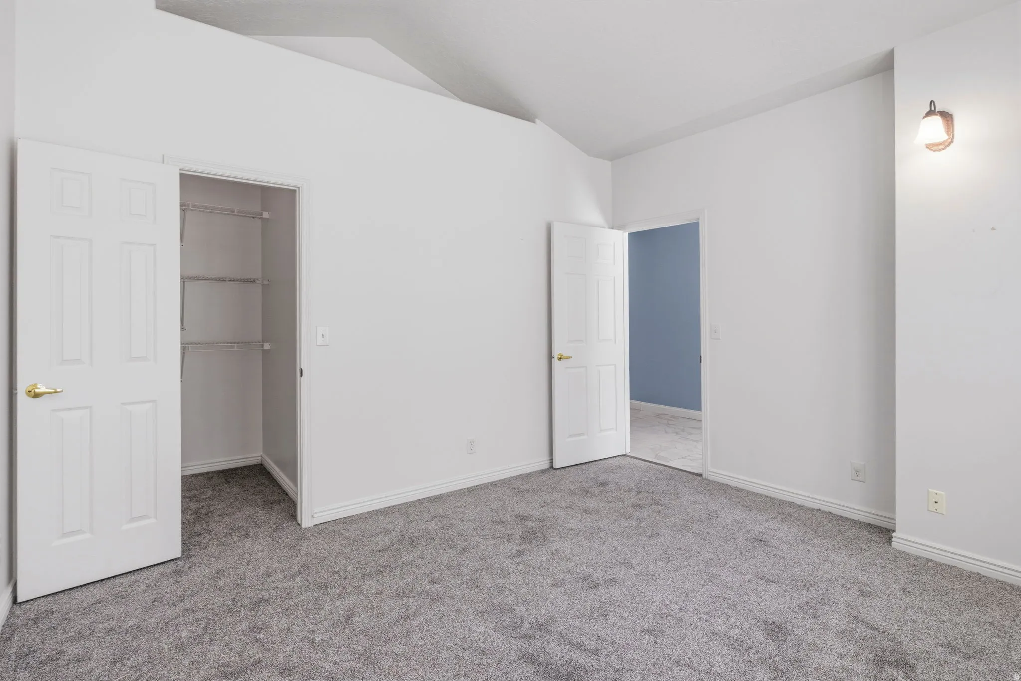 Flex Room: Bedroom, Office, Den, etc.