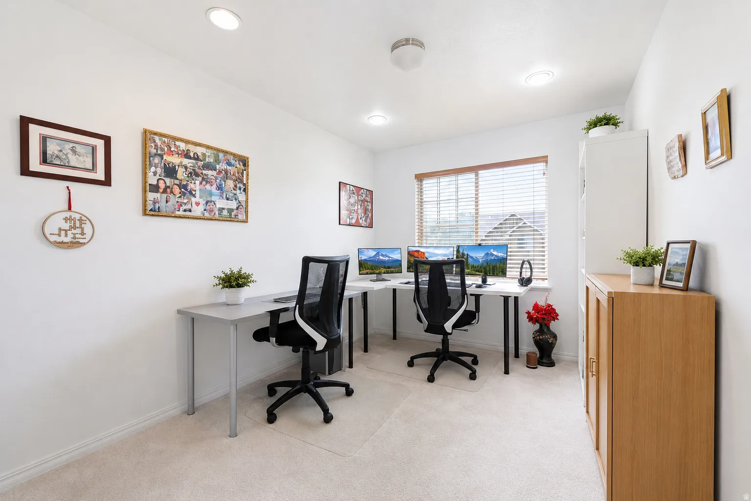 #3 Bedroom / Office / Den Option