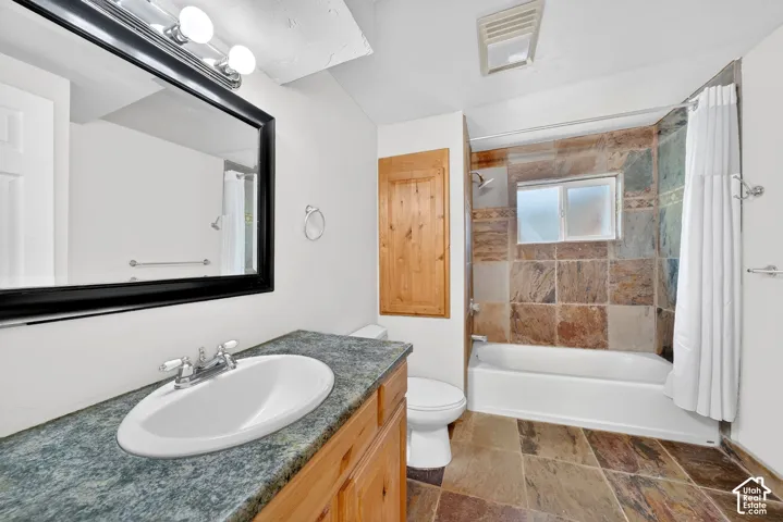 3006 Indian Hills Dr, Provo, Utah 84604