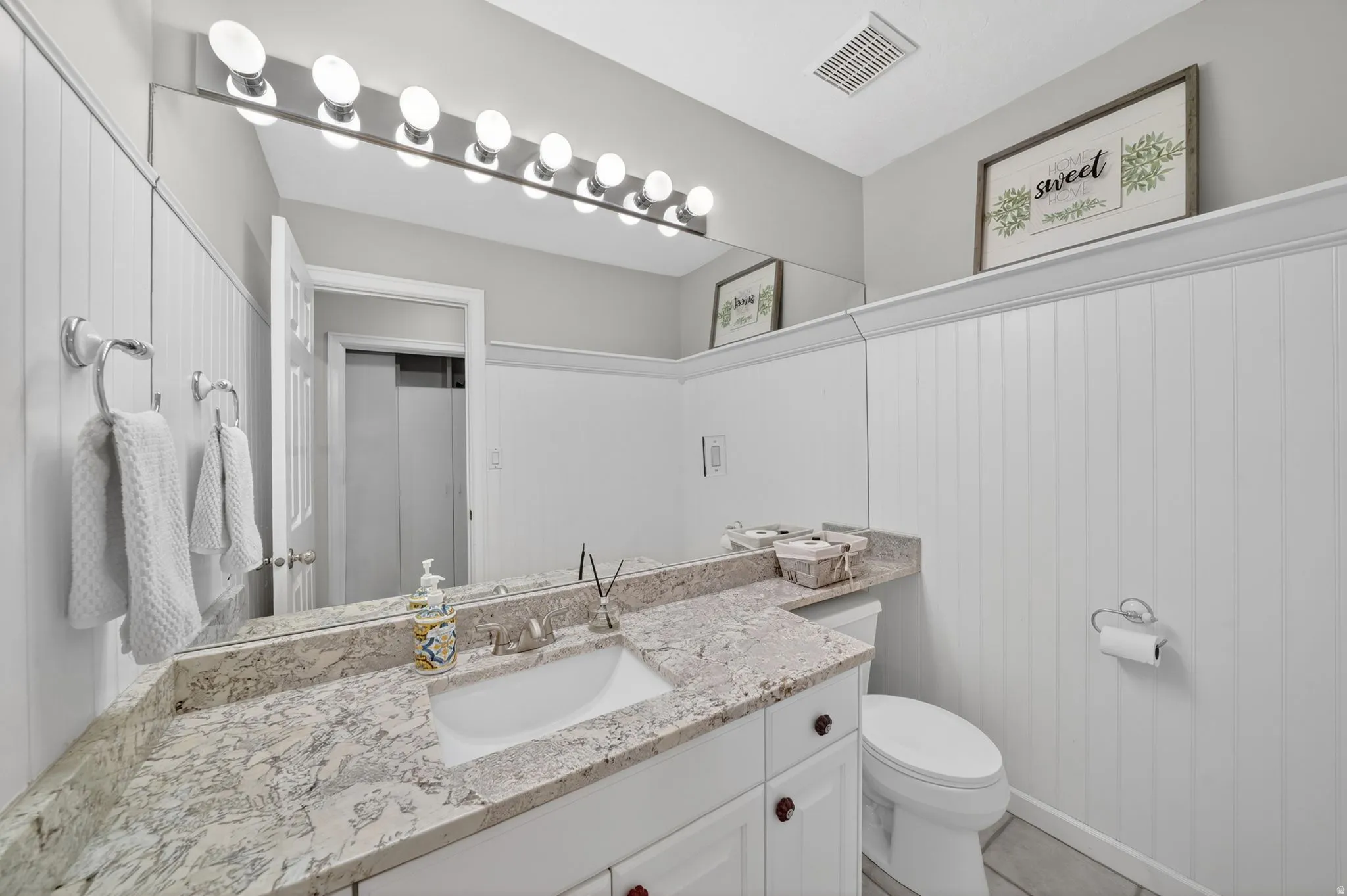 Half bath near mudroom
