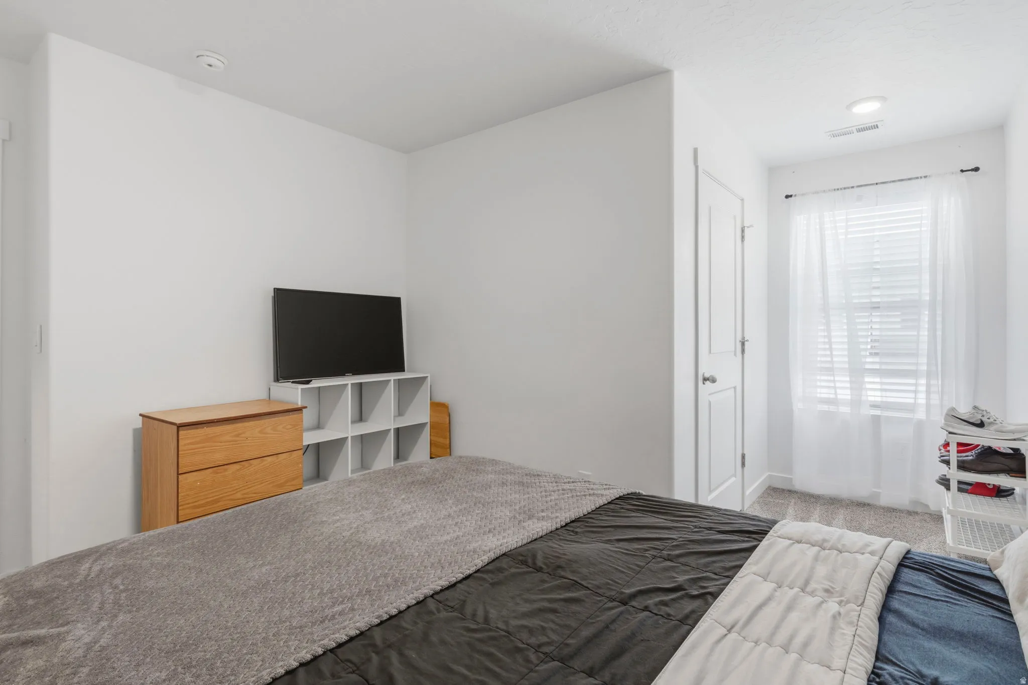 Bedroom 2 with nook and closet