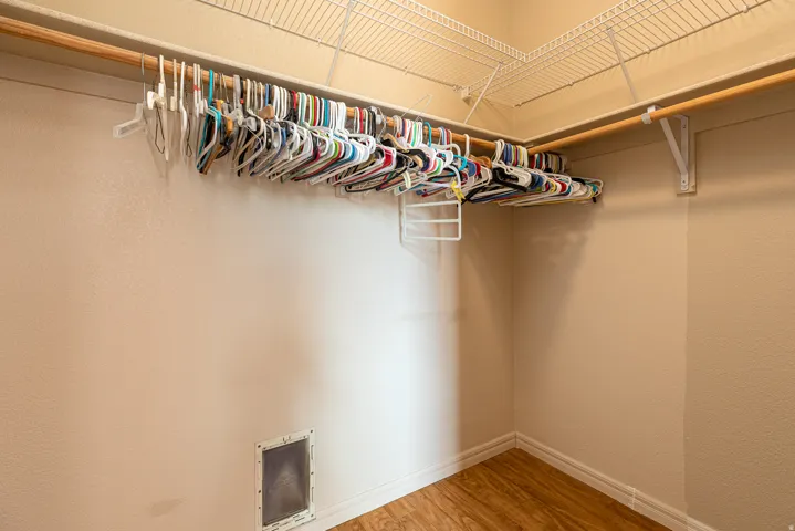 Walk-in closet