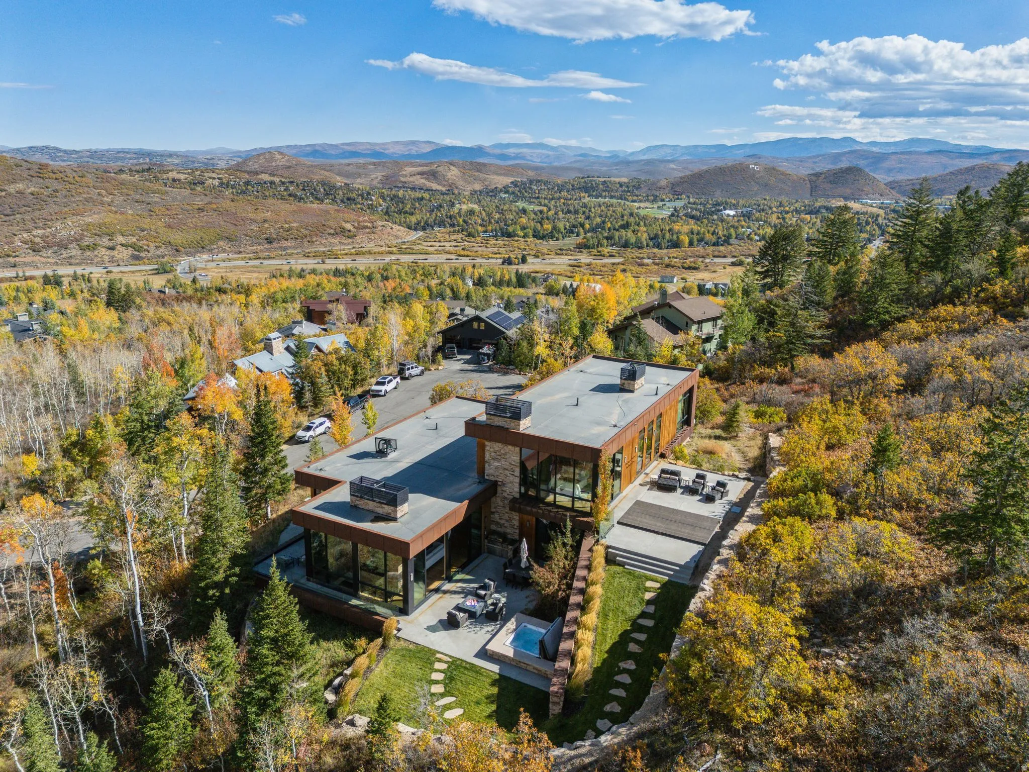 View from above of property featuring a mountain backdrop