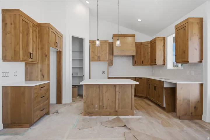 343 E Dutton Cour #111, Grantsville, Utah 84029