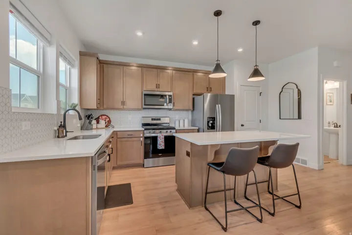 9399 N Vernham Ln, Eagle Mountain, Utah 84005