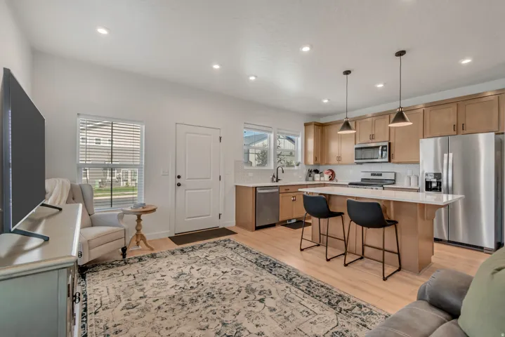 9399 N Vernham Ln, Eagle Mountain, Utah 84005