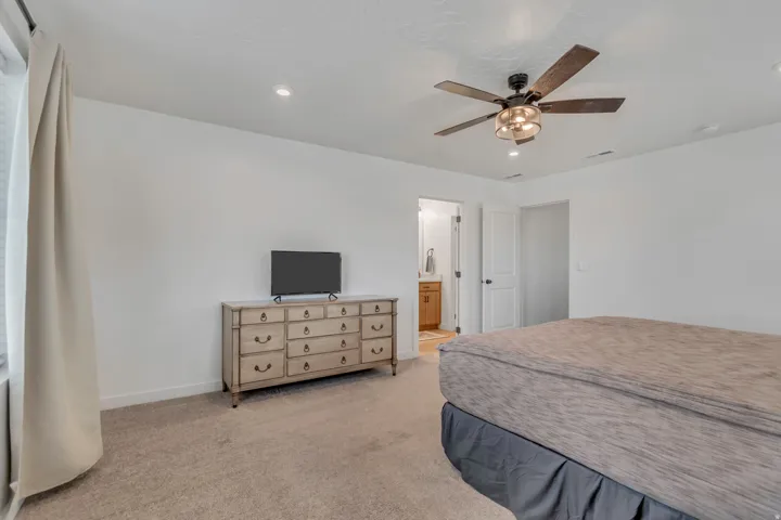 9399 N Vernham Ln, Eagle Mountain, Utah 84005