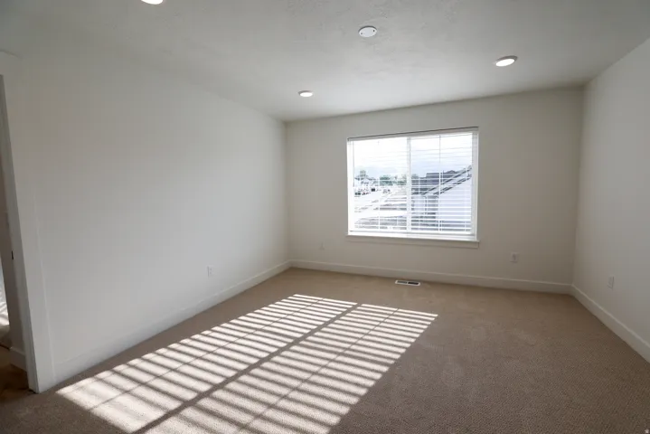 667 N 300 W, Smithfield, Utah 84335