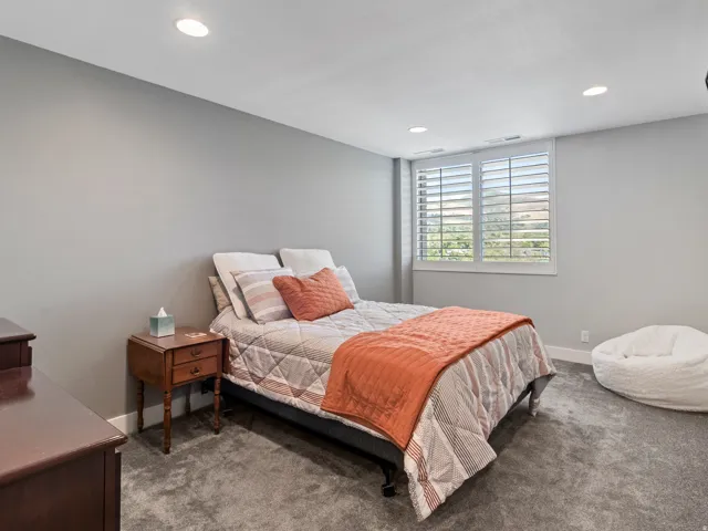 Main bedroom