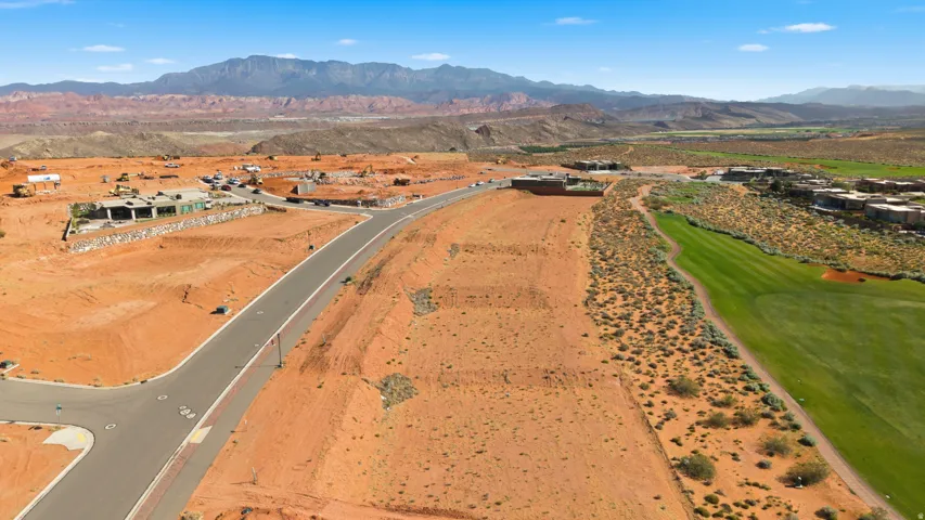 9 S Endless Trl, Hurricane, Utah 84737