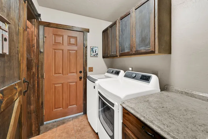 3599 Pine Way, Oakley, Utah 84055