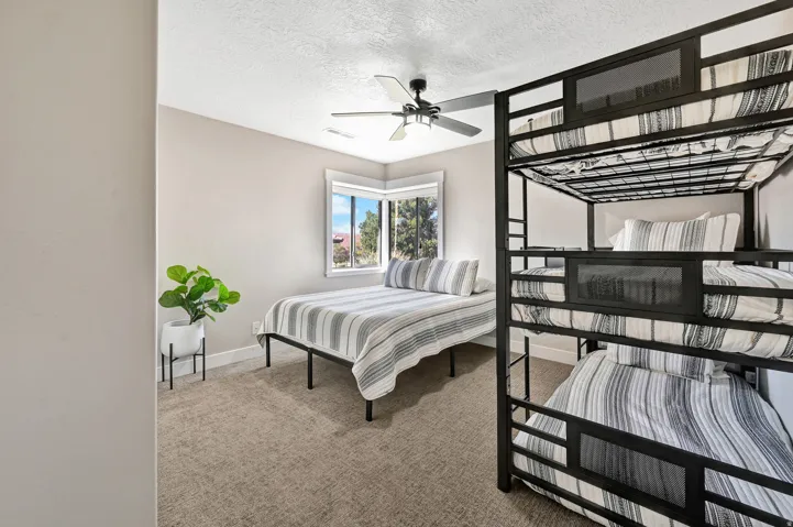 989 W Dover Way, St. George, Utah 84770